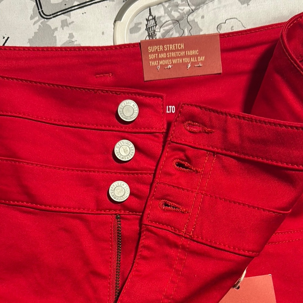 Red Super Stretch Pants
